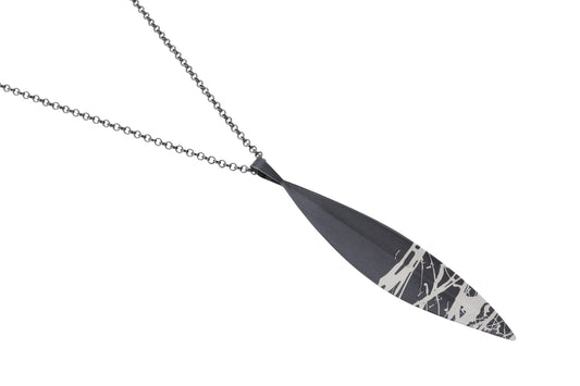 Silver Oxi Leaf Necklace