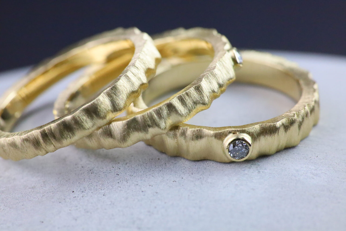 9ct Gold Textured Band